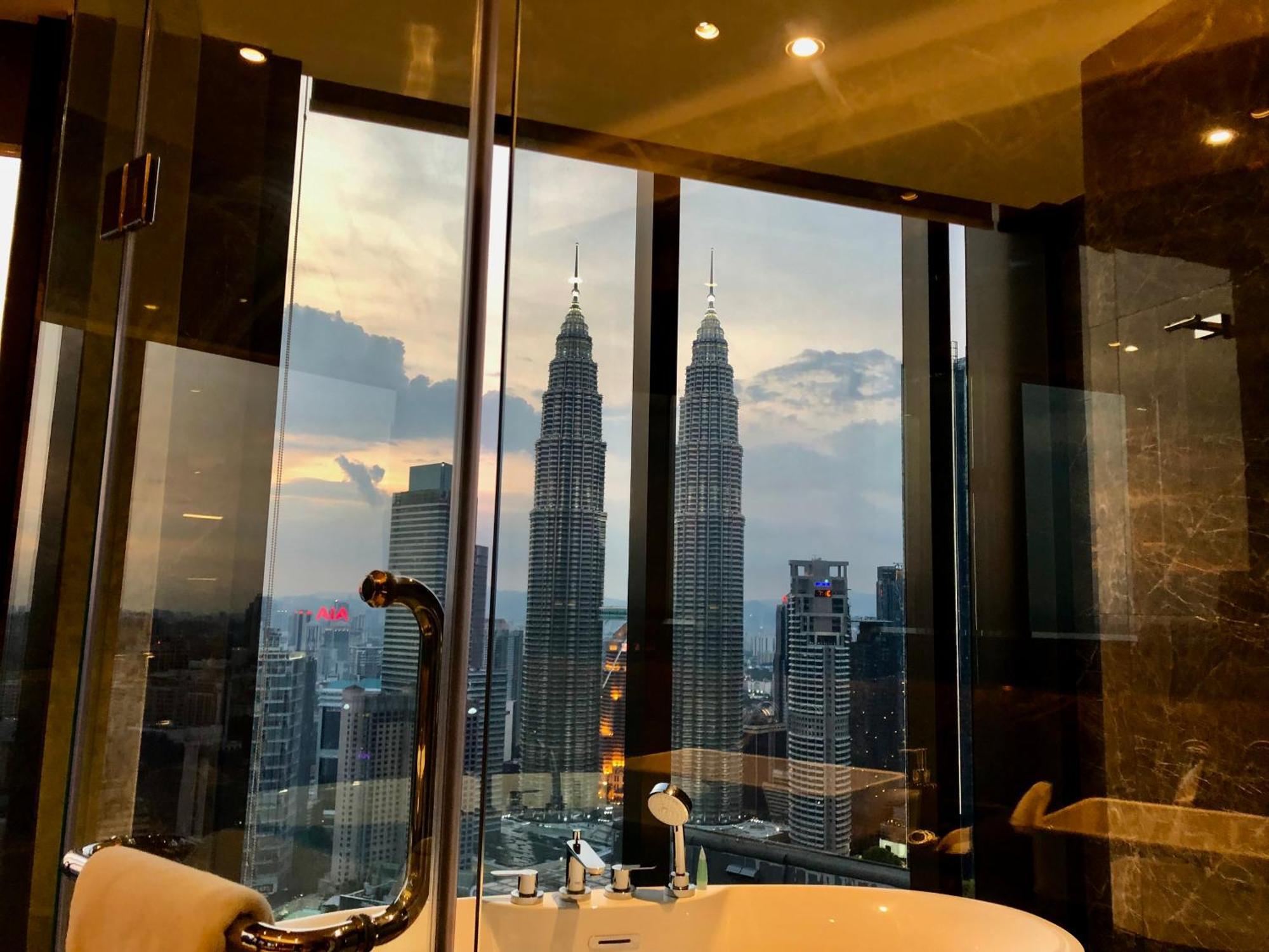 Pangsapuri Imperial Klcc By Luna Kuala Lumpur