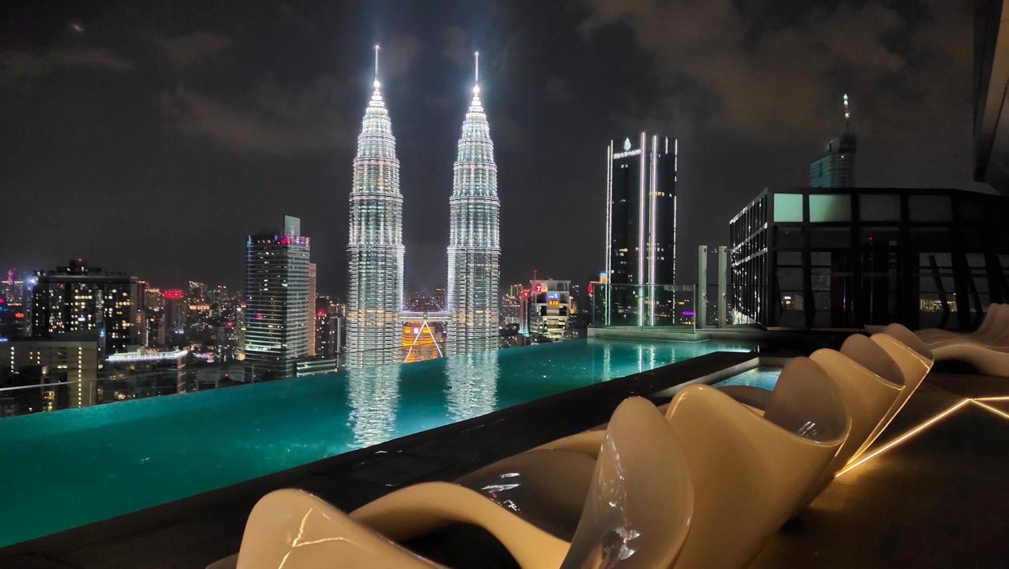 Imperial Klcc By Luna