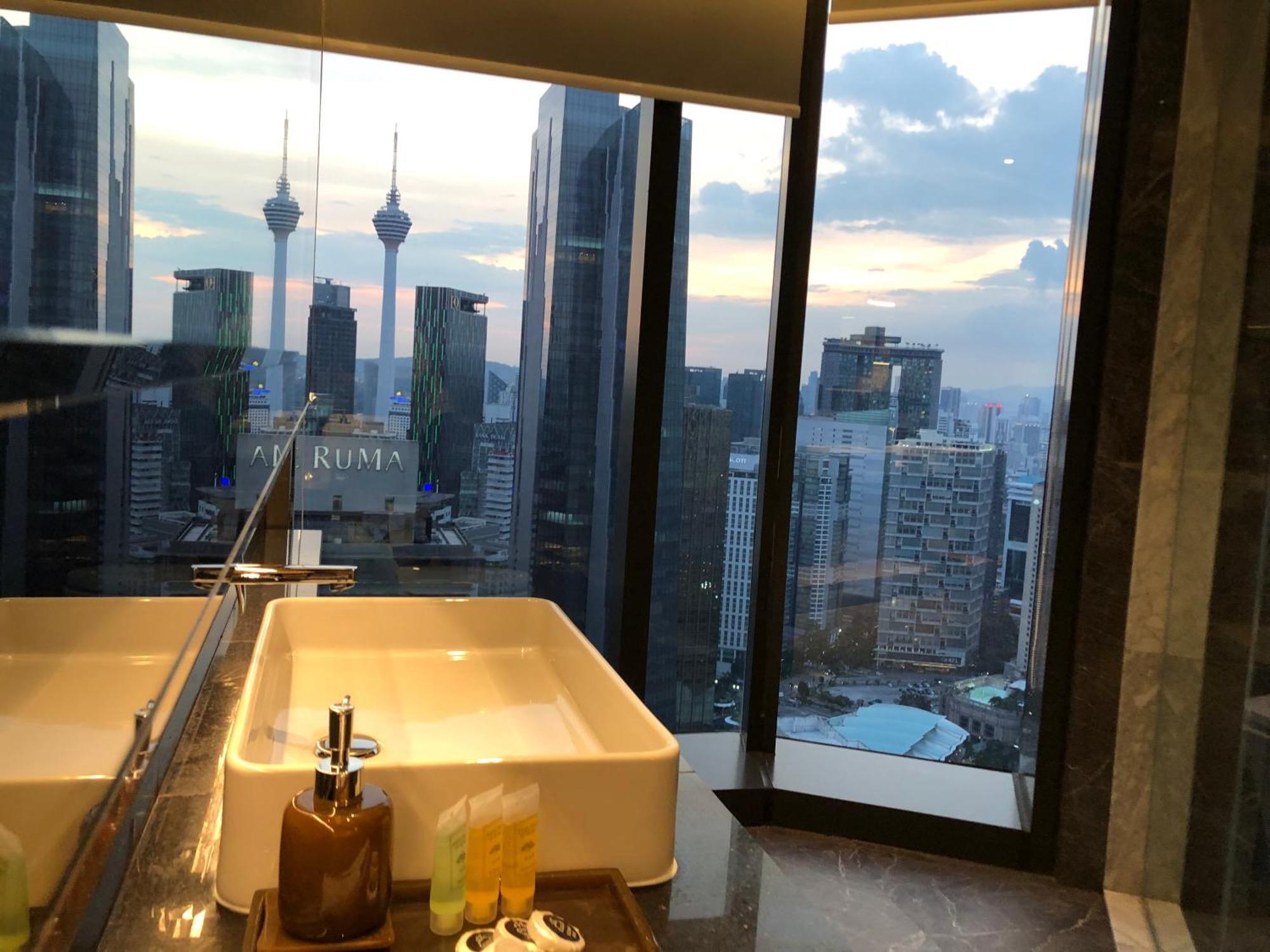 Imperial Klcc By Luna Kuala Lumpur